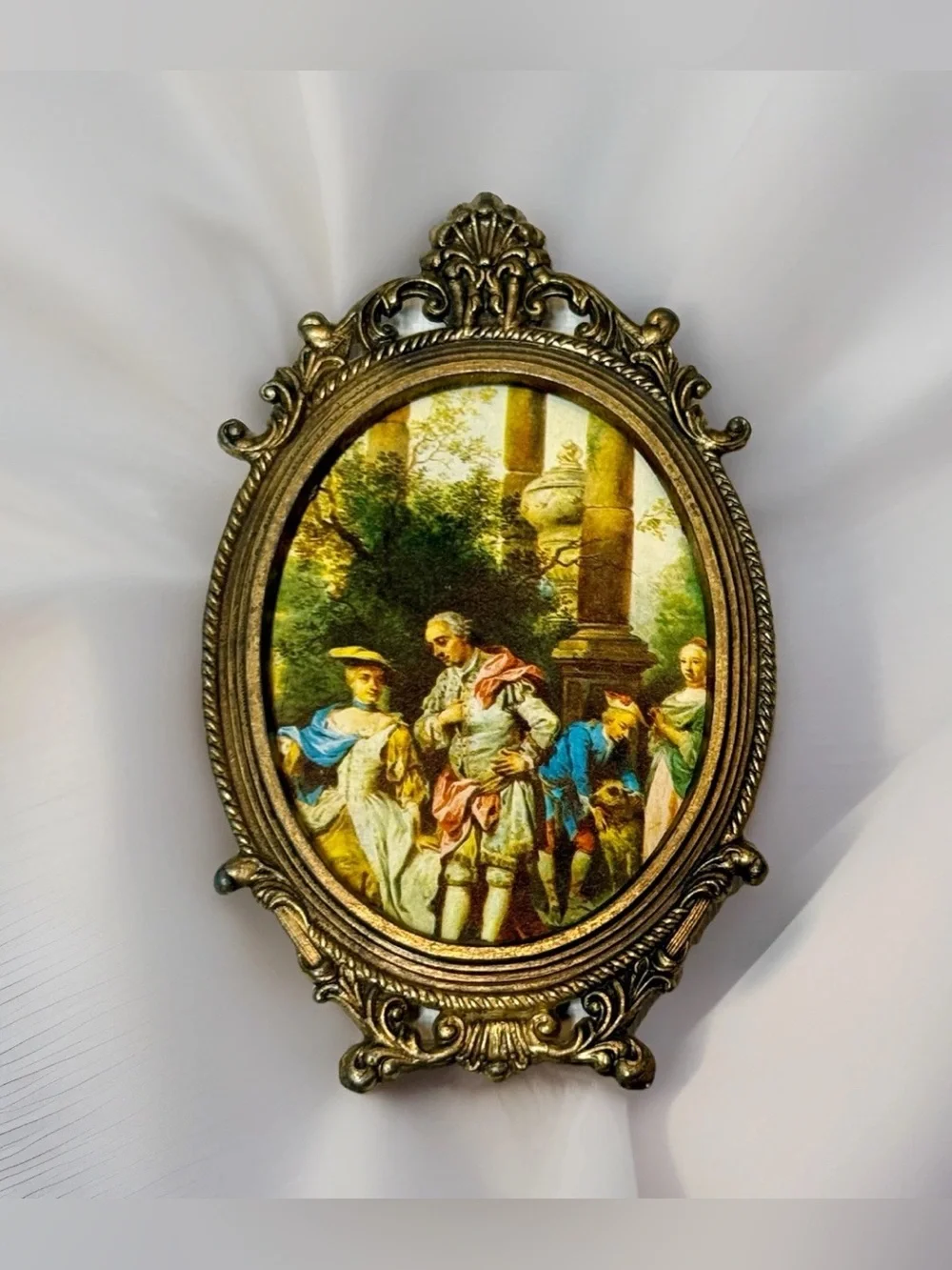 Set of Vintage Ornate Oval Antique Brass Rococo Picture Frames 5x3 Made In Italy